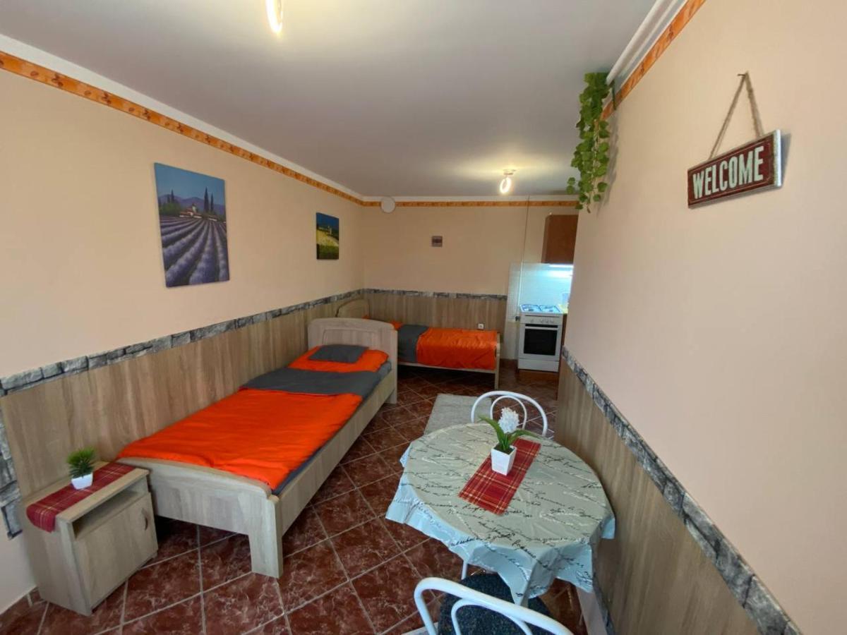 Hajnal Apartman Hajdúszoboszló Kültér fotó