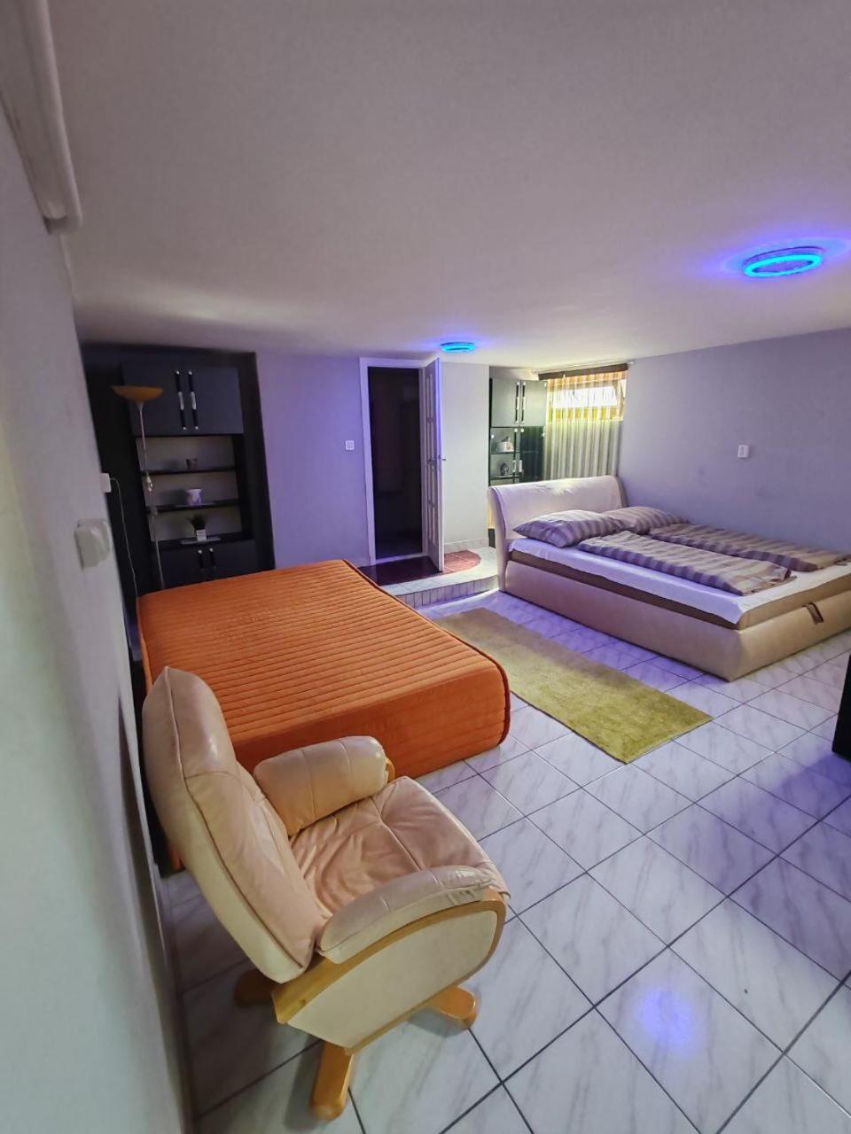 Hajnal Apartman Hajdúszoboszló Kültér fotó