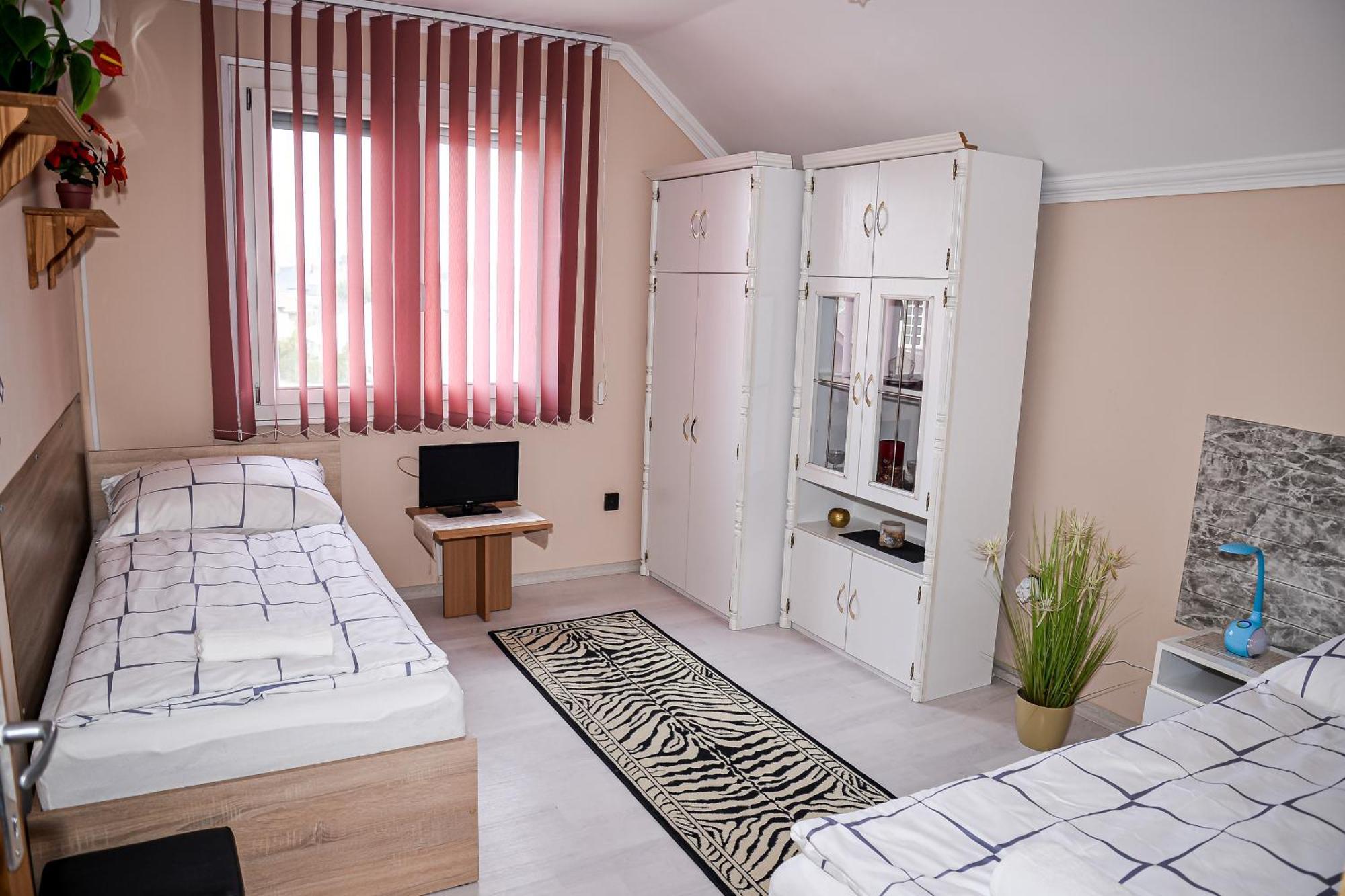Hajnal Apartman Hajdúszoboszló Kültér fotó